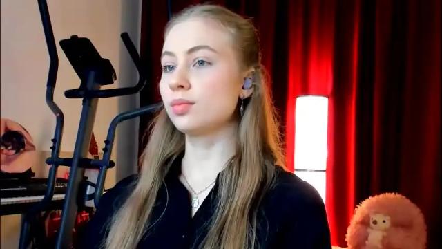 Image 3 of the_steel_magnolia_ Stream on Chaturbate on 26 days ago