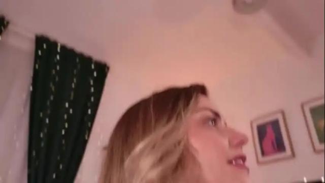 Image 10 of the_sweetest1 Stream on Chaturbate on 3 months ago