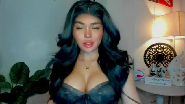 Thumbnail 1, thealmightygoddess's Stream at Chaturbate, 17 months ago