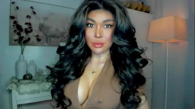 Image 8 of thealmightygoddess Stream on Chaturbate on 16 months ago