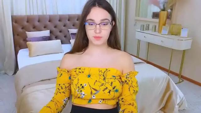 Image 4 of theawfulshy Stream on Chaturbate on 16 months ago