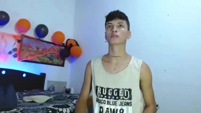 Image 12 of thebadboy7059 Stream on Chaturbate on 19 months ago