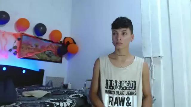 Image 2 of thebadboy7059 Stream on Chaturbate on 19 months ago