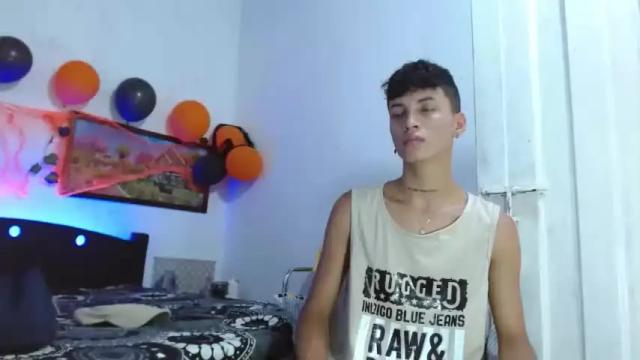 Image 3 of thebadboy7059 Stream on Chaturbate on 19 months ago