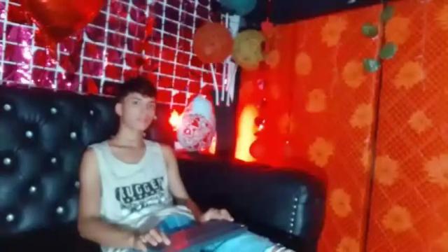 Image 2 of thebadboy7059 Stream on Chaturbate on 19 months ago