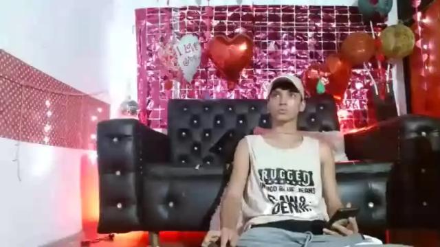 Image 11 of thebadboy7059 Stream on Chaturbate on 17 months ago