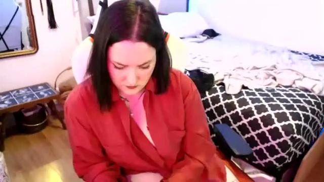 Image 12 of thebeccabucklerxxx Stream on Chaturbate on 15 months ago