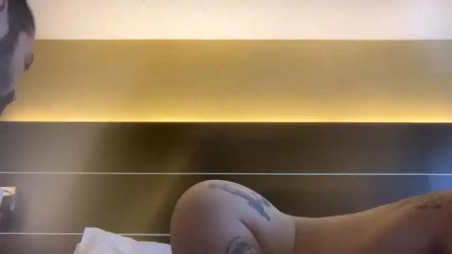 Image 3 of thebestorbetter Stream on Chaturbate on 12 months ago