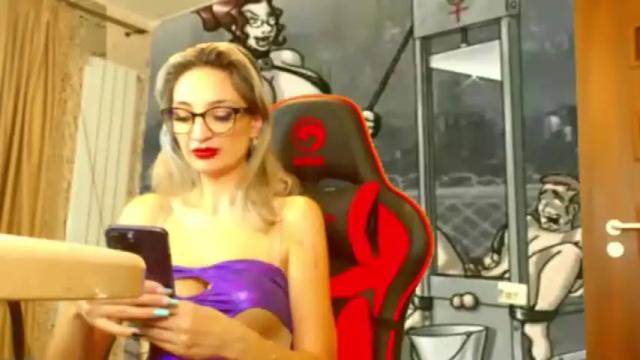Image 12 of theblackwidow Stream on Chaturbate on 20 months ago