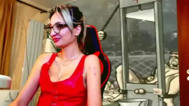 Image 3 of theblackwidow Stream on Chaturbate on 17 months ago