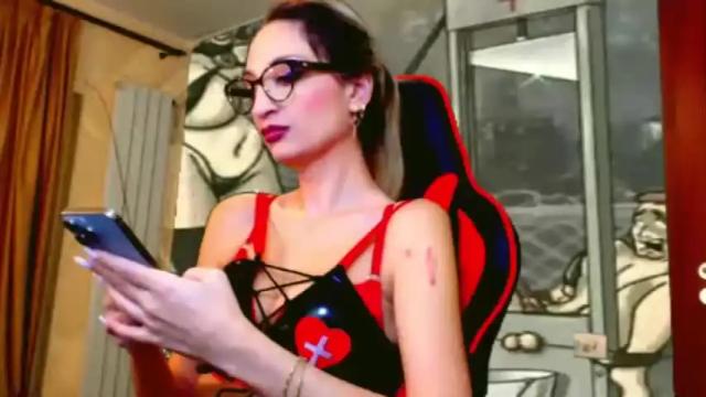 Image 8 of theblackwidow Stream on Chaturbate on 17 months ago