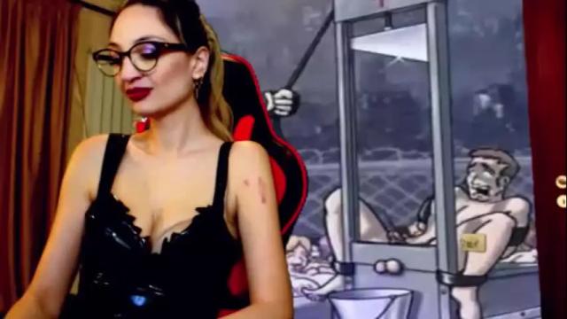 Image 8 of theblackwidow Stream on Chaturbate on 16 months ago