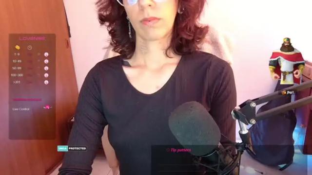 Image 8 of thecherry_paulette Stream on Chaturbate on 12 months ago