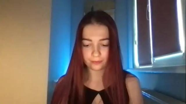 Image 10 of thecrystal Stream on Chaturbate on 19 months ago