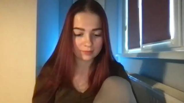 Image 8 of thecrystal Stream on Chaturbate on 19 months ago