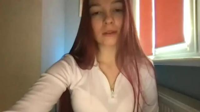 Image 10 of thecrystal Stream on Chaturbate on 19 months ago