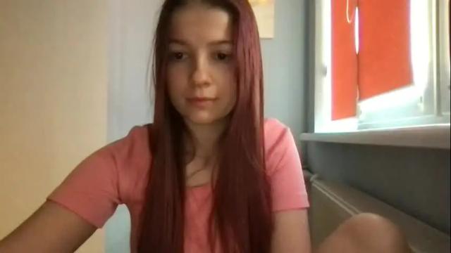 Image 12 of thecrystal Stream on Chaturbate on 18 months ago