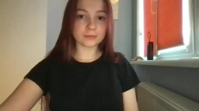 Image 10 of thecrystal Stream on Chaturbate on 18 months ago