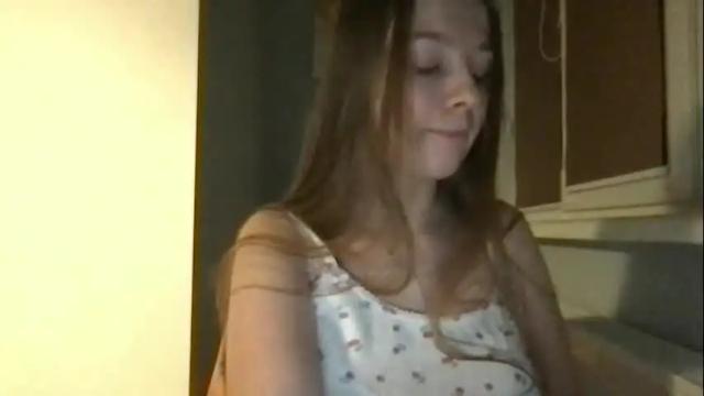 Image 4 of thecrystal Stream on Chaturbate on 6 months ago