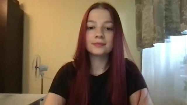 Image 3 of thecrystal Stream on Chaturbate on 4 months ago