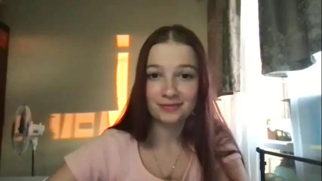 Image 11 of thecrystal Stream on Chaturbate on 3 months ago