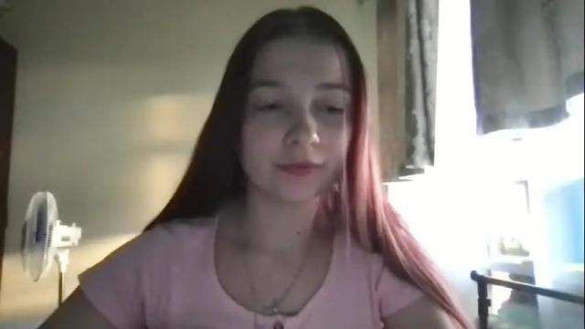 Image 4 of thecrystal Stream on Chaturbate on 3 months ago