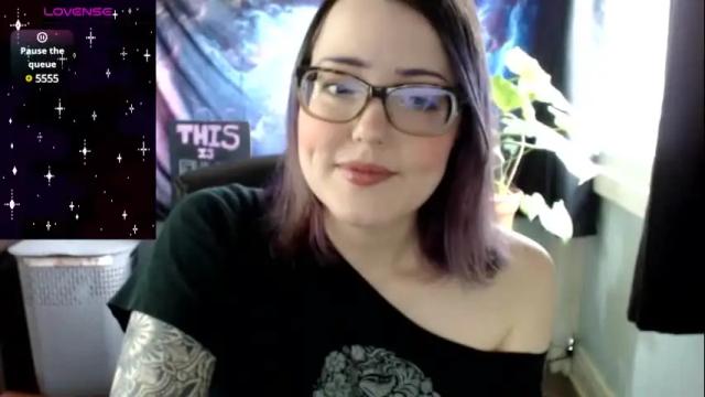 Image 2 of thedaisymoon Stream on Chaturbate on 2 months ago