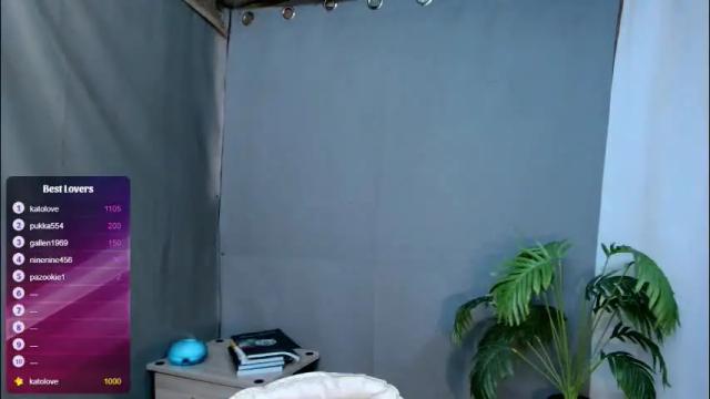 Image 6 of thedevil_inme Stream on Chaturbate on 1 month ago