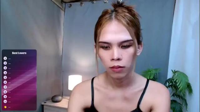 Image 2 of thedevil_inme Stream on Chaturbate on 1 month ago