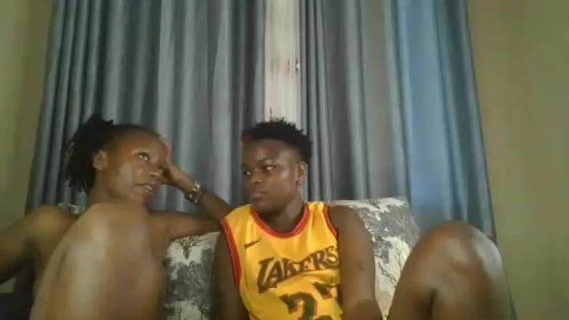 Image 7 of thee_pappy_chullos Stream on Chaturbate on 17 months ago