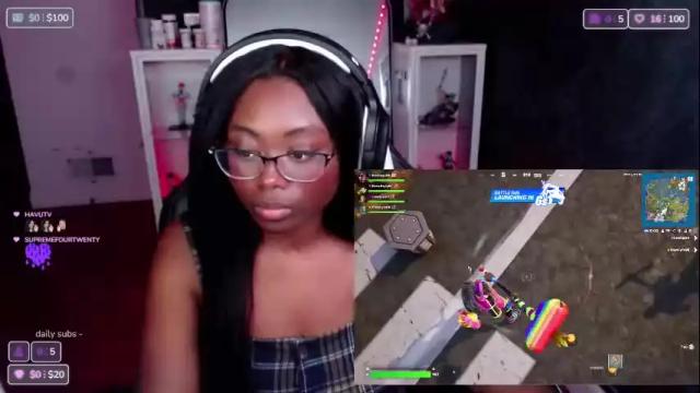 Image 8 of theegoddessmae Stream on Chaturbate on 2 months ago