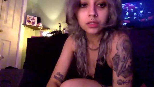 Image 4 of theeking_venus Stream on Chaturbate on 6 months ago