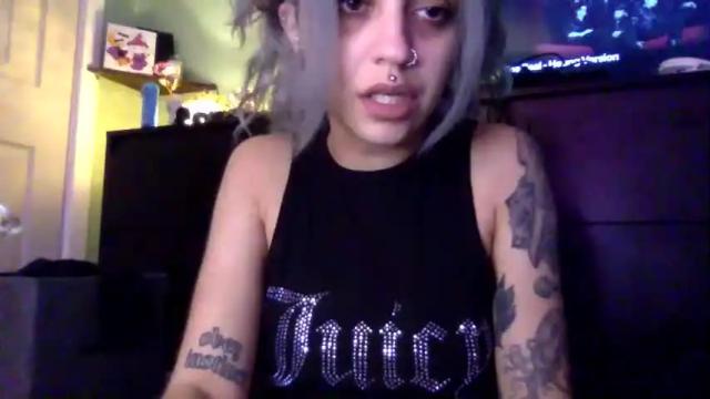 Image 4 of theeking_venus Stream on Chaturbate on 6 months ago