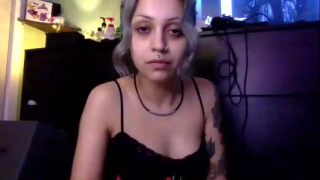 Image 6 of theeking_venus Stream on Chaturbate on 5 months ago