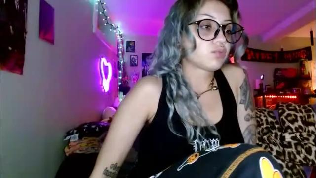 Thumbnail 1, theeking_venus's Stream at Chaturbate, 1 month ago