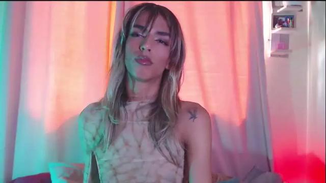 Image 8 of theevae19 Stream on Chaturbate on 26 days ago