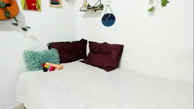 Image 4 of thefenix_jyk Stream on Chaturbate on 2 months ago