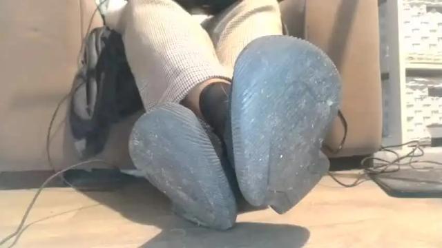 Image 7 of thefindomfeetgoddess Stream on Chaturbate on 17 months ago