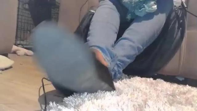 Image 6 of thefindomfeetgoddess Stream on Chaturbate on 13 months ago