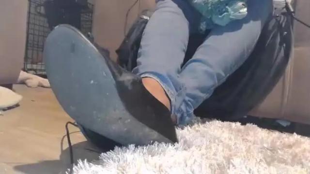 Image 7 of thefindomfeetgoddess Stream on Chaturbate on 13 months ago
