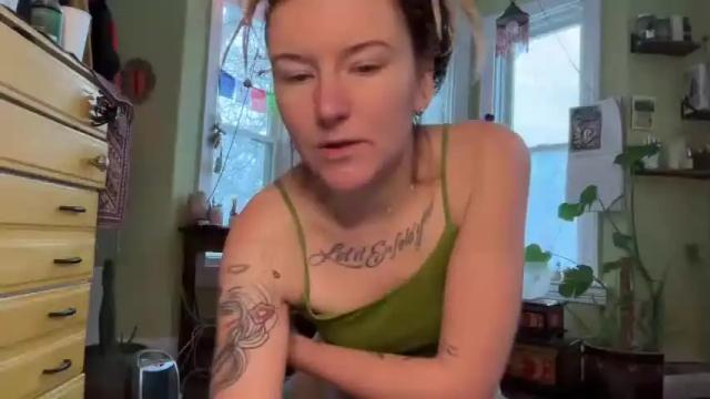 Thumbnail 3, thefoxglovefairy's Stream at Chaturbate, 15 months ago