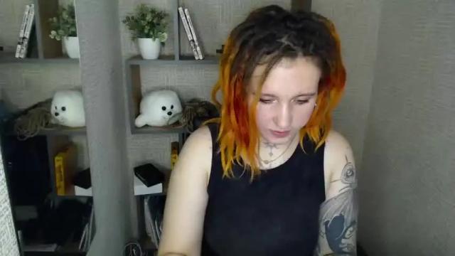 Image 8 of thefullredmoon Stream on Chaturbate on 23 months ago