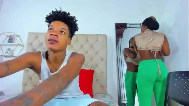 Image 3 of thegloryus_ebony Stream on Chaturbate on 1 month ago