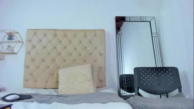 Image 3 of thegloryus_ebony Stream on Chaturbate on 10 days ago