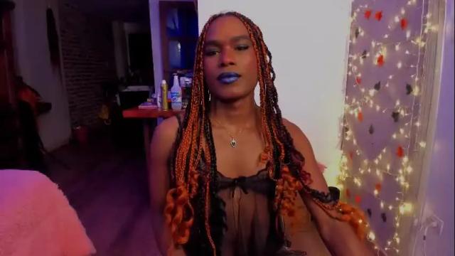 Thumbnail 1, thegoldenbitch's Stream at Chaturbate, 2 months ago