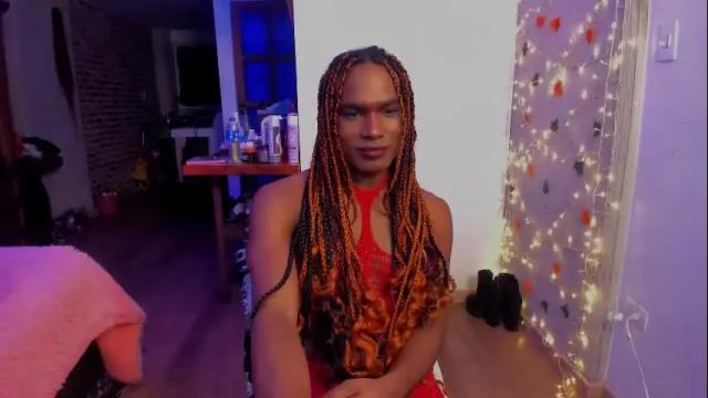 Image 3 of thegoldenbitch Stream on Chaturbate on 2 months ago