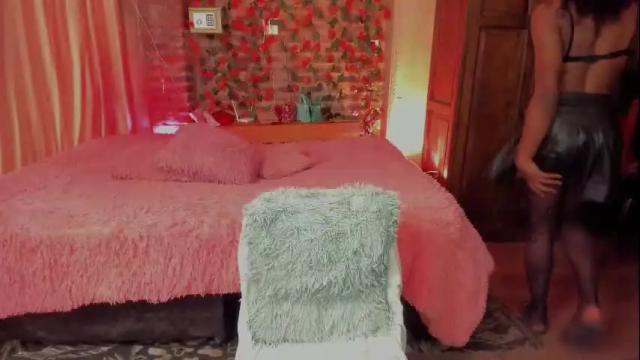 Thumbnail 1, thegoldenbitch's Stream at Chaturbate, 1 month ago