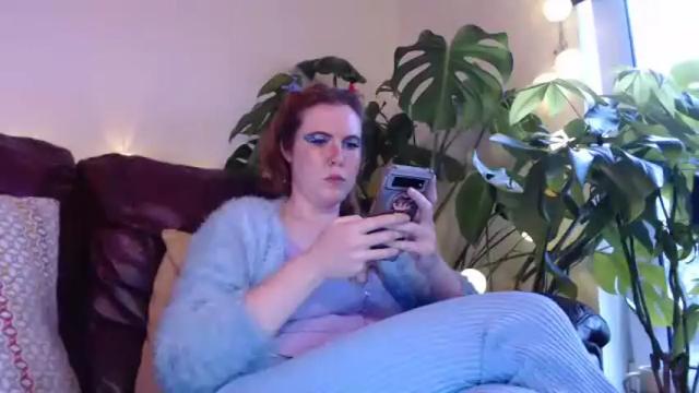 Image 8 of thegreengddss Stream on Chaturbate on 7 months ago