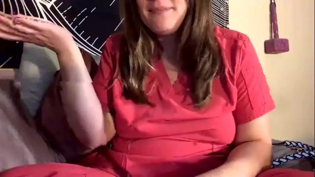 Image 12 of thehappylittleslut Stream on Chaturbate on 19 months ago
