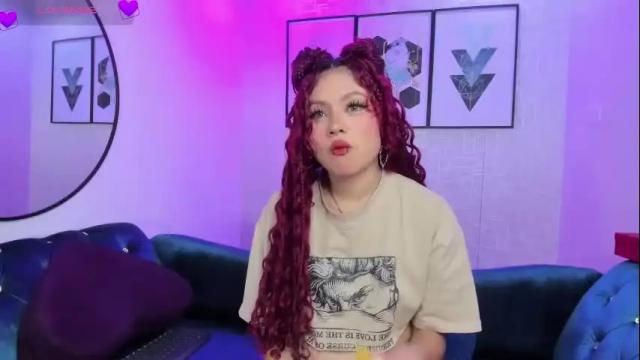 Image 8 of theia_moon_ Stream on Chaturbate on 2 months ago